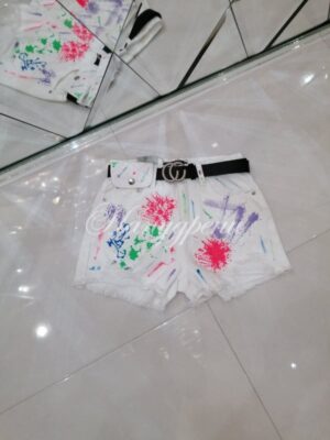 Къси панталонки с пръски в бял цвят - код p355