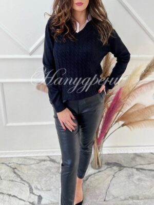 Дамска блуза с якичка в черен цвят - код 4213