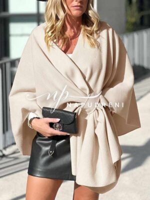 Стилно палто тип пончо в бежов цвят - код 8225