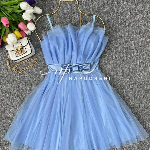 Кокетна дамска рокля с тюл в светлосин цвят - код 7026