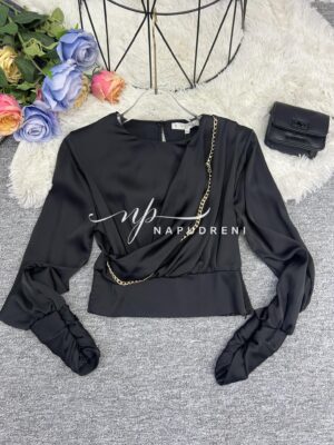 Дамска къса сатенена блуза в черен цвят – код 7090