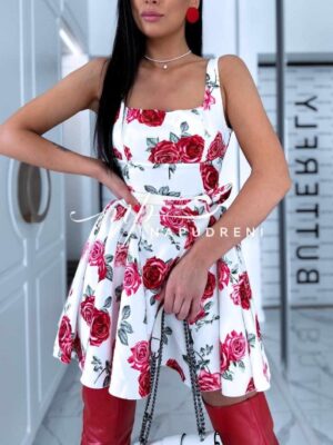 Дамска рокля ''Jesy'' в бял цвят с рози - код 7179