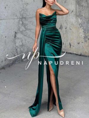 Дълга рокля сатен "Aristella" в зелен цвят - код 8013