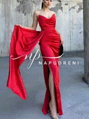 Дълга рокля сатен "Aristella" в червен цвят - код 8009