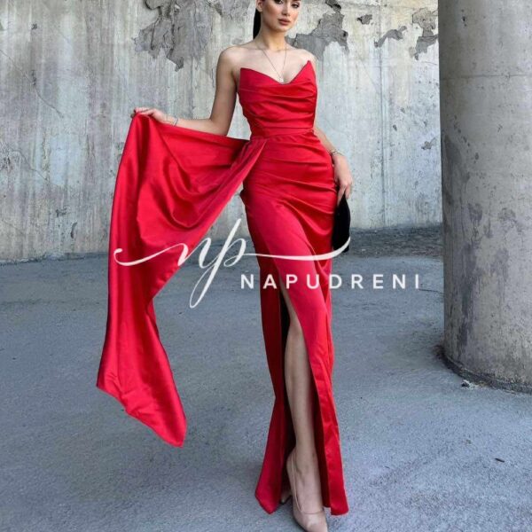 Дълга рокля сатен "Aristella" в червен цвят - код 8009