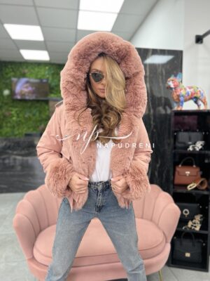 Дамско късо яке ''Barbie'' в розов цвят - код 8340