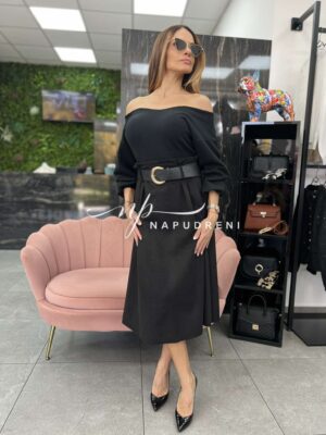 Стилна велурена пола с колан в черен цвят - код 8335