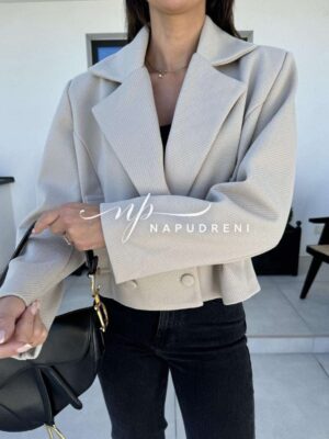 Стилно късо палто в бежов цвят - код 8301