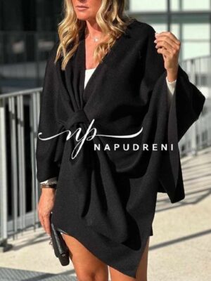 Стилно плато тип пончо в черен цвят - код 8223