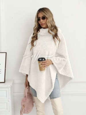 Дамско меко пончо в бял цвят - код 8324