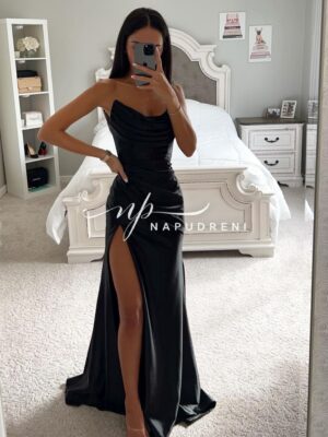 Дълга рокля сатен "Rachel" в черен цвят - код 7829