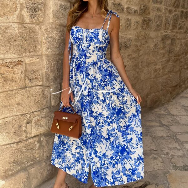 Дълга рокля с презрамки ''BORISSA'' в тъмносин цвят с цветя - код BL9567