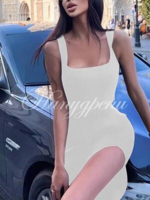 Асиметрична рокля рипс по тялото в бял цвят - код 5613