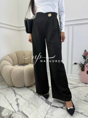 Елегантен разкроен панталон ''Consuelo'' в черен цвят - код Bi10173