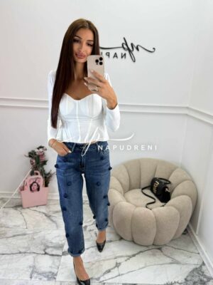 Дънки ''MOM JEANS'' декорирани с мини рози - код BL9969