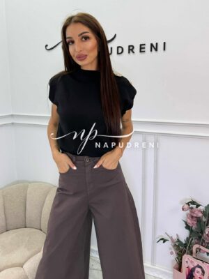 Блуза от фино плетиво със златисти елементи в черен цвят - код Bi9982