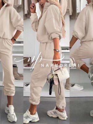 Ежедневен сет от две части в бежов цвят - G9778